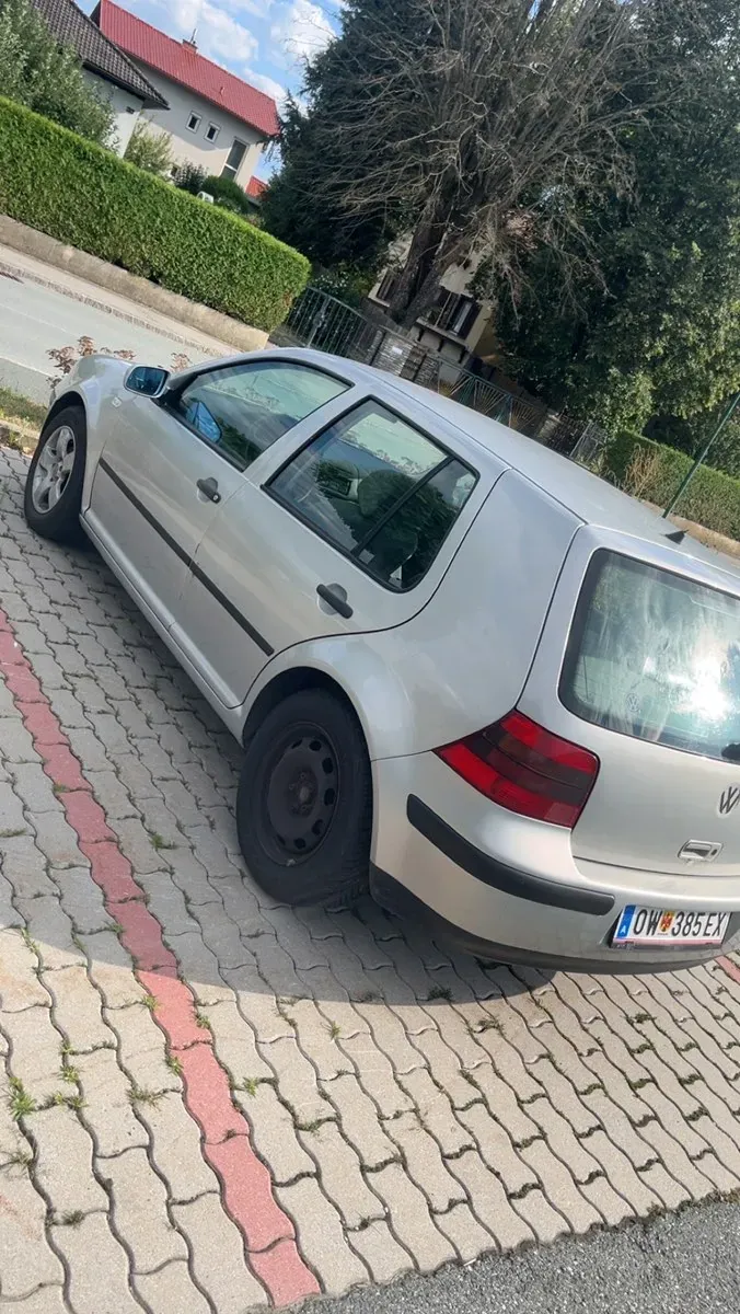 Volkswagen Golf 1999 photo 3