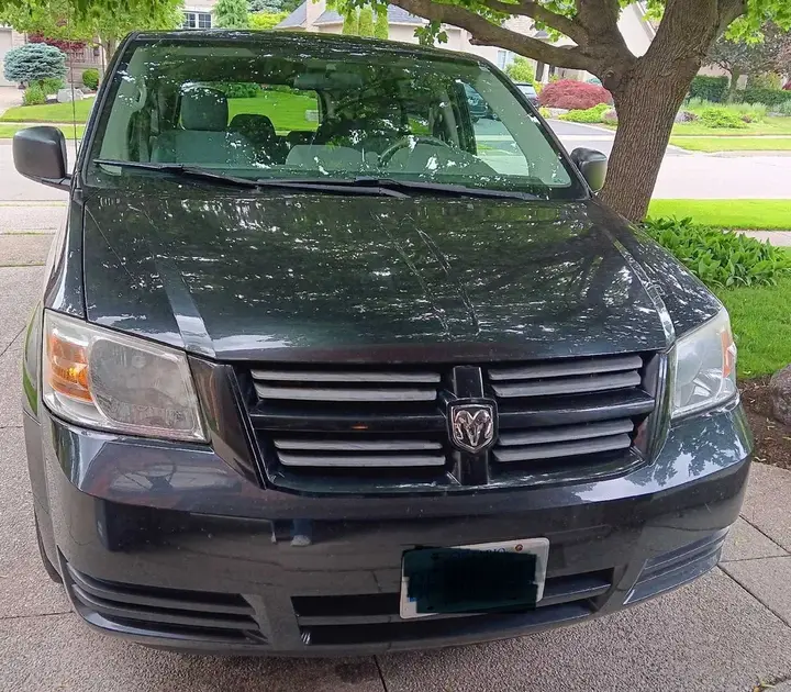 Dodge Grand Caravan 2009 photo 4