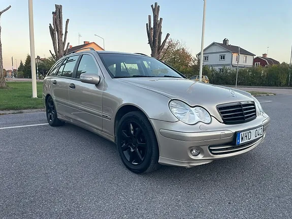 Mercedes-Benz C180 2005 photo 5