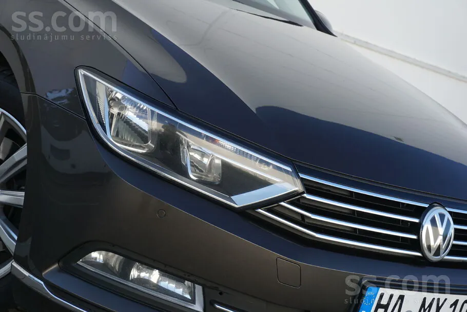Volkswagen Passat B8 2016 photo 2