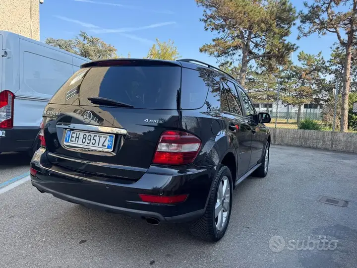 Mercedes-Benz Ml 320 2011 photo 3