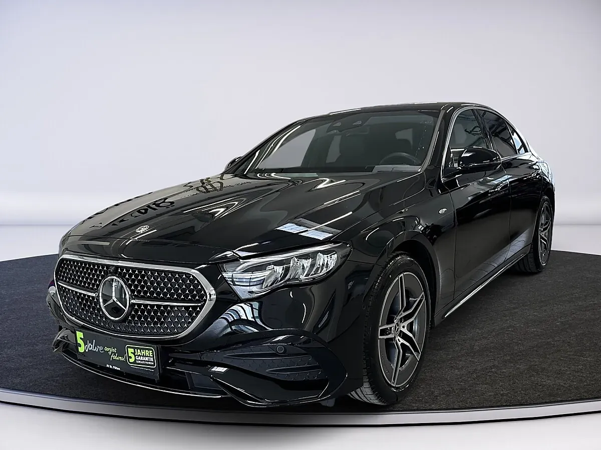 Mercedes-Benz E-Class 2024 photo 3