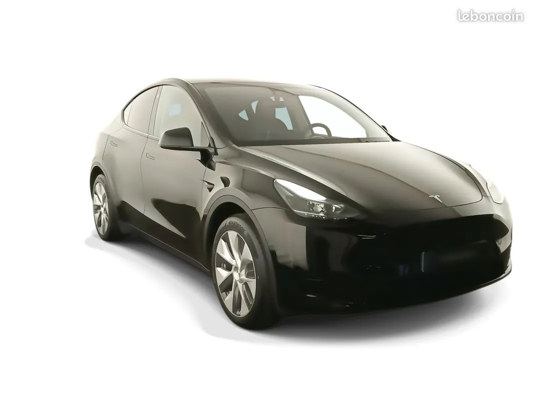 Tesla Model Y 2023 photo 3