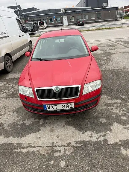 Skoda Octavia 2006 photo 2