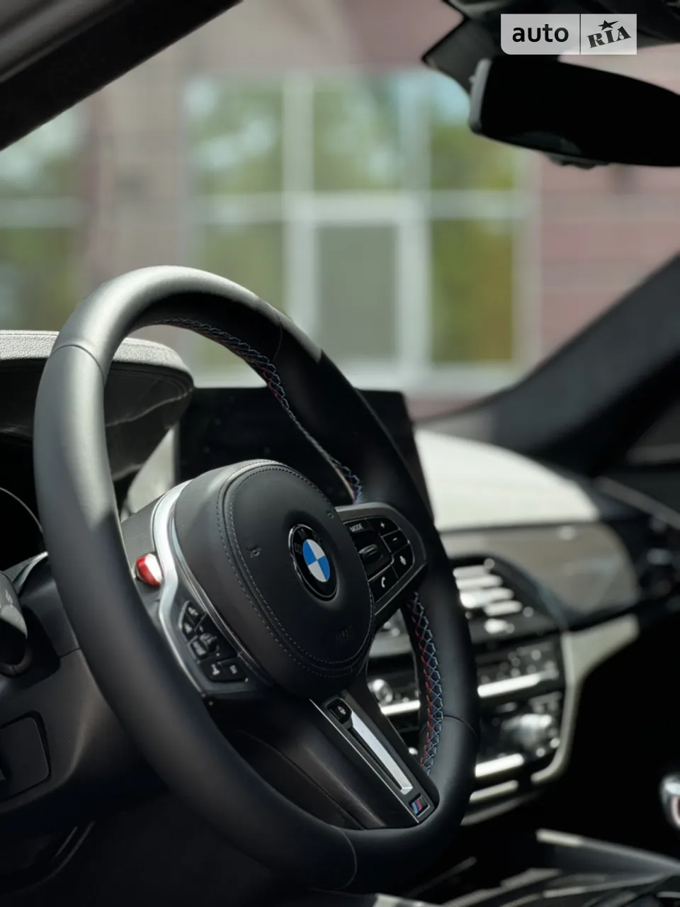 BMW M5 2018 photo 5