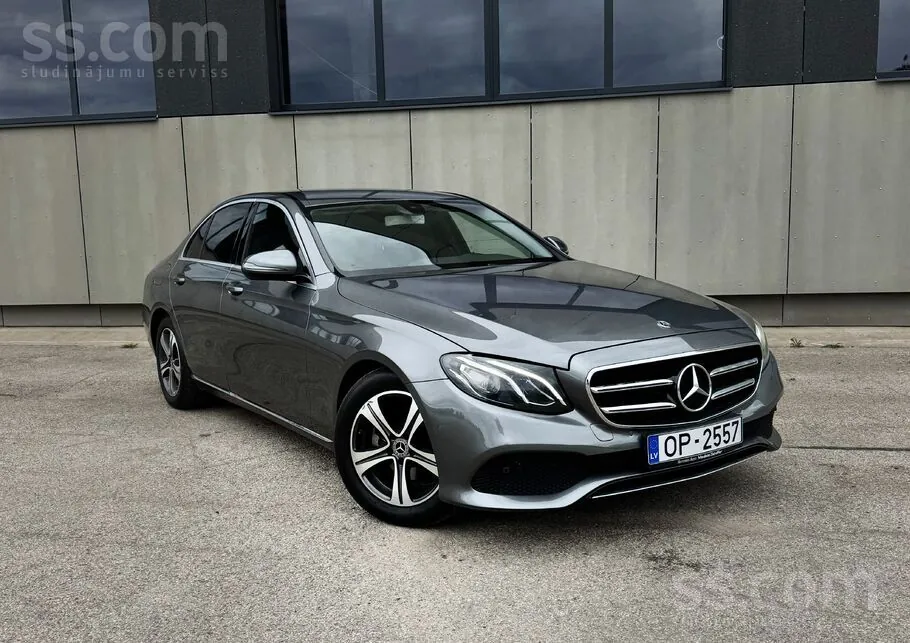 Mercedes-Benz E200D 2019 photo 3