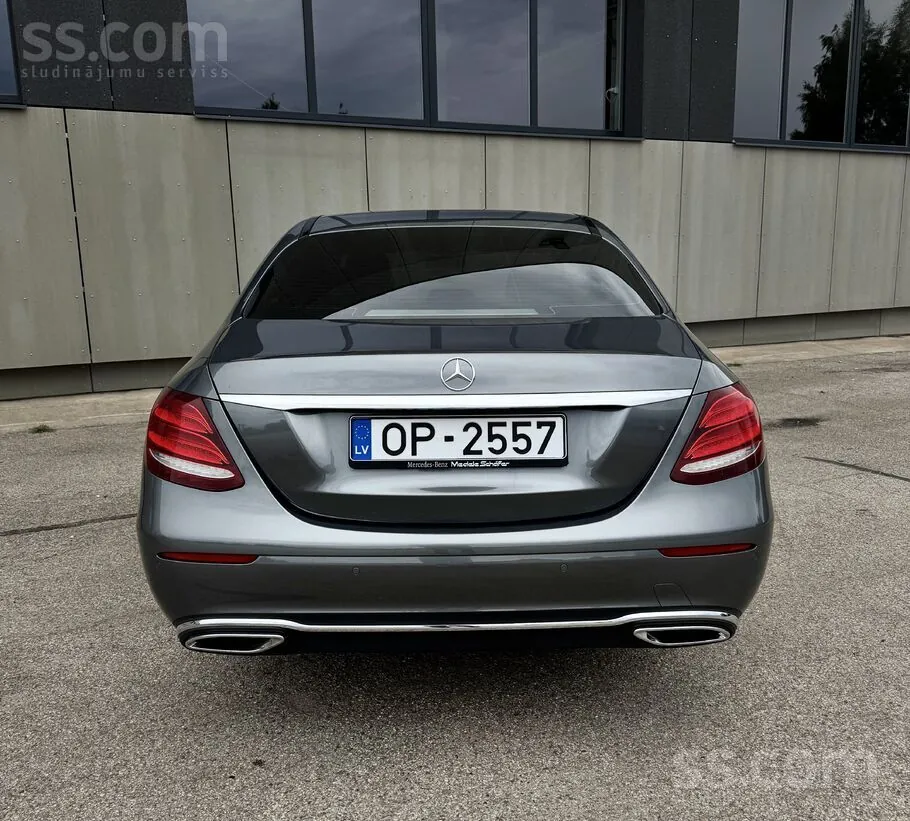 Mercedes-Benz E200D 2019 photo 5