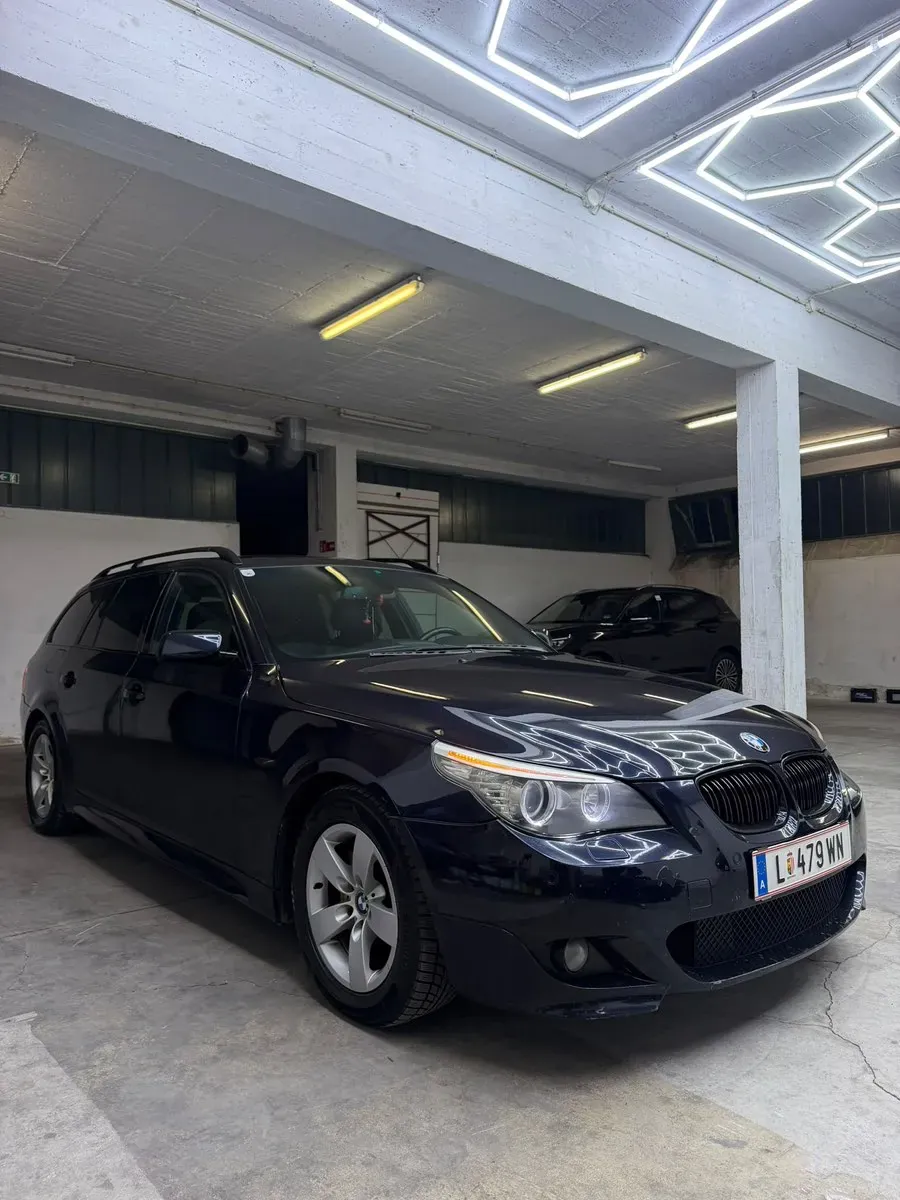 BMW 5 Series 2009 photo 3