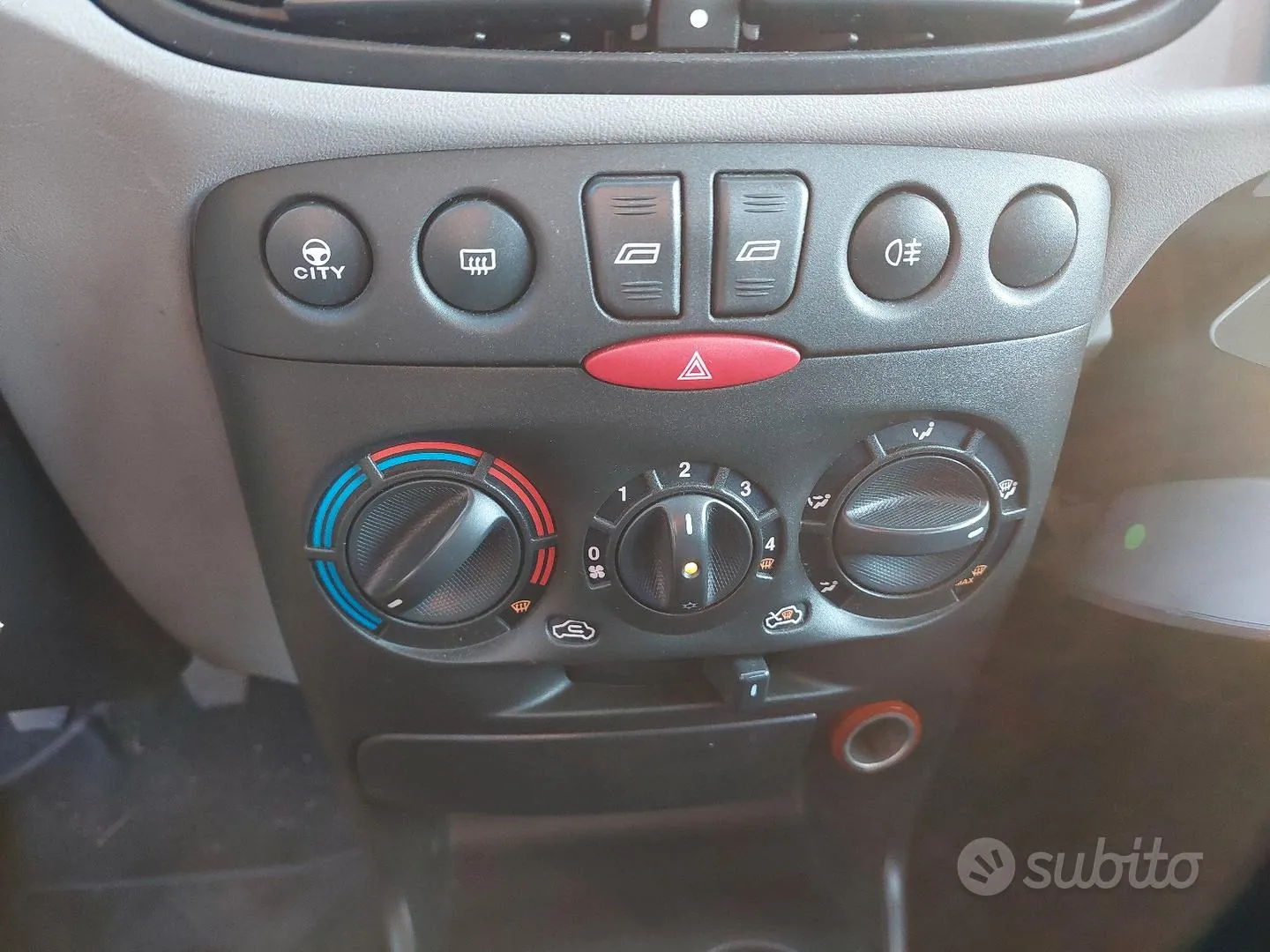 Fiat Punto 2002 photo 5
