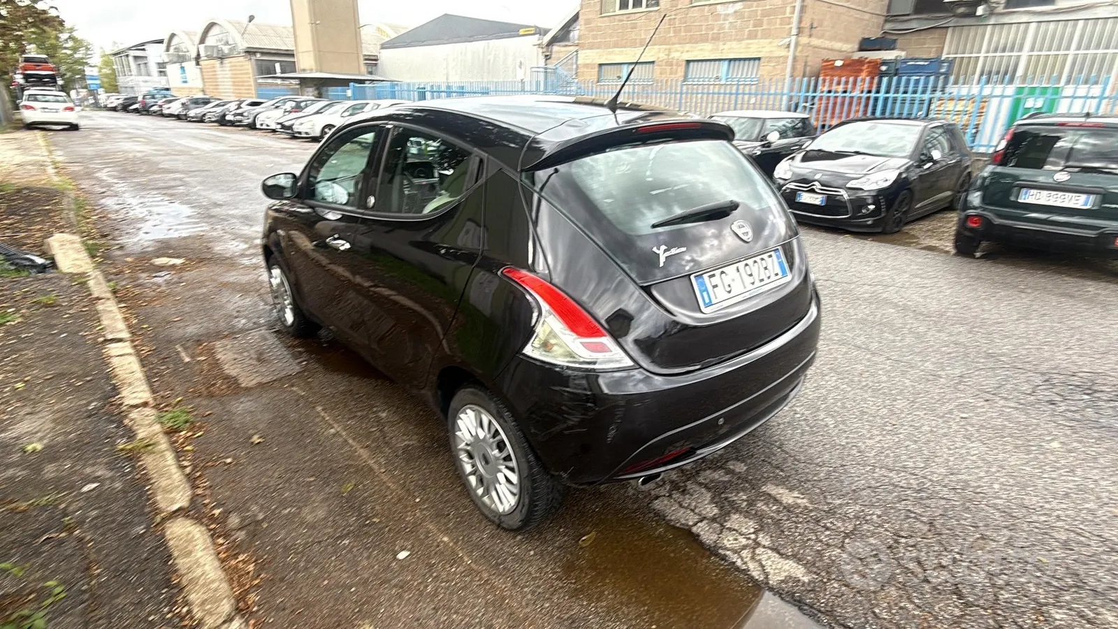 Lancia Ypsilon 2016 photo 4