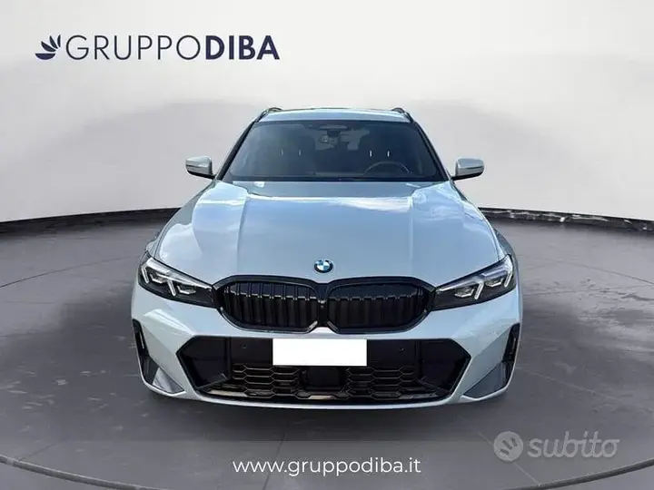 BMW 3 Series 2025 photo 2