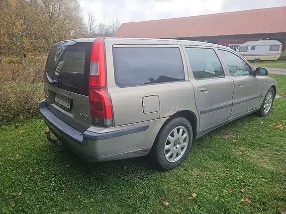 Volvo V70 2001 photo 3
