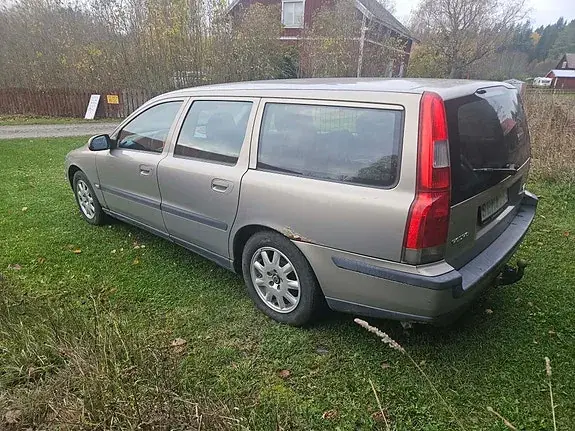 Volvo V70 2001 photo 4