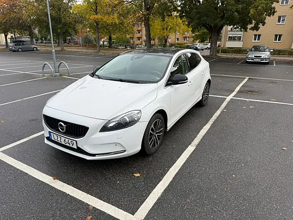 Volvo V40
