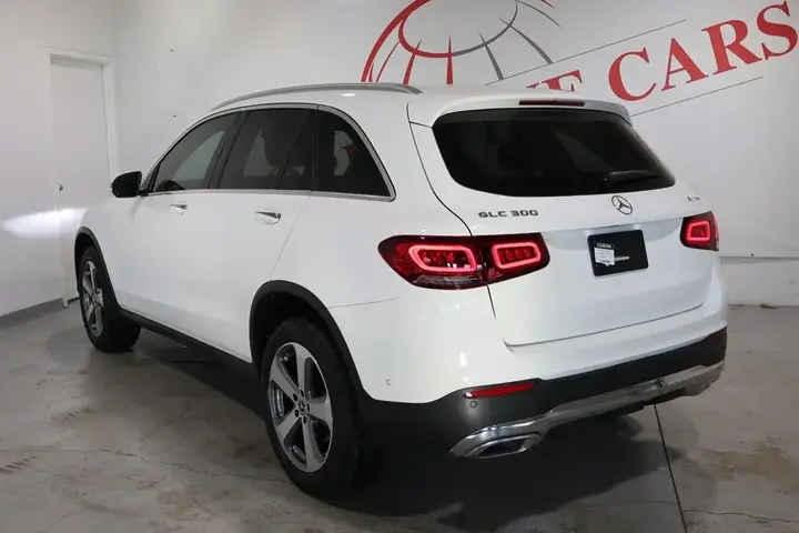Mercedes-Benz Glc 300 2022 photo 4