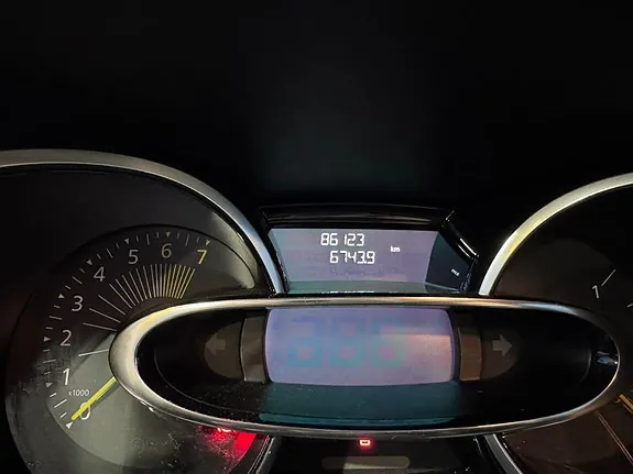 Renault Clio 2015 photo 4
