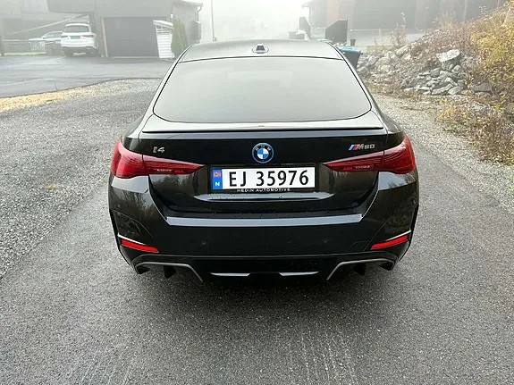 BMW I4 2025 photo 4