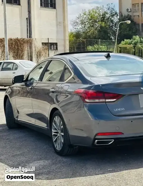 Genesis G80 2016 photo 3