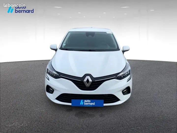 Renault Clio 2022 photo 2