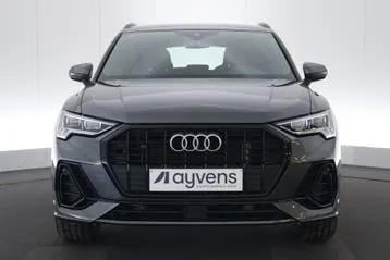Audi Q3 2022 photo 2