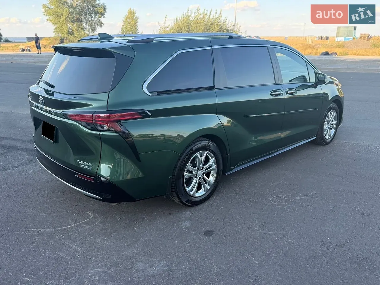 Toyota Sienna 2023 photo 4