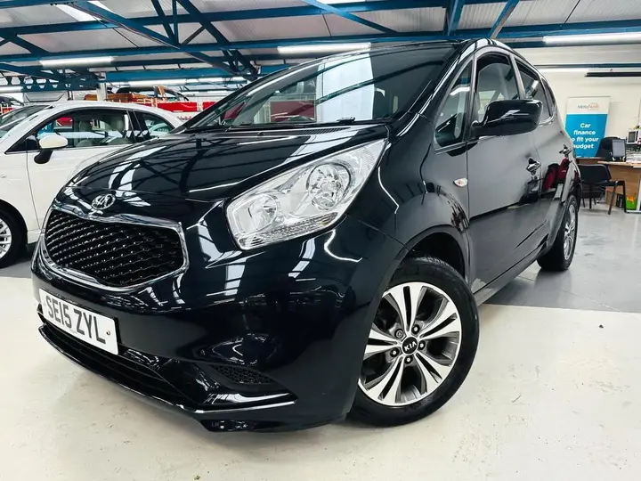 Kia Venga 2015 photo 2