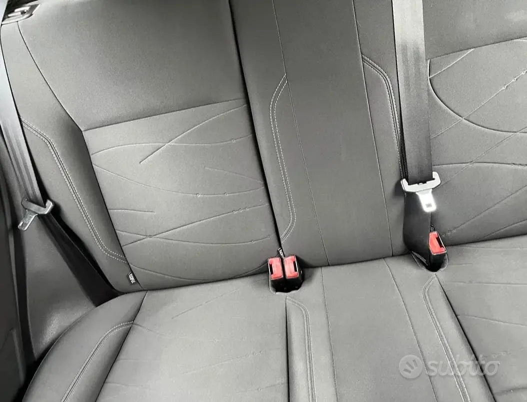 Ford Fiesta 2014 photo 4