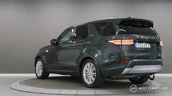 Land Rover Discovery 2017 photo 4