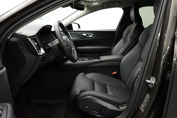 Volvo V60 2025 photo 5