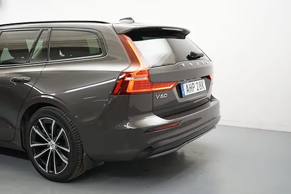 Volvo V60 2025 photo 3