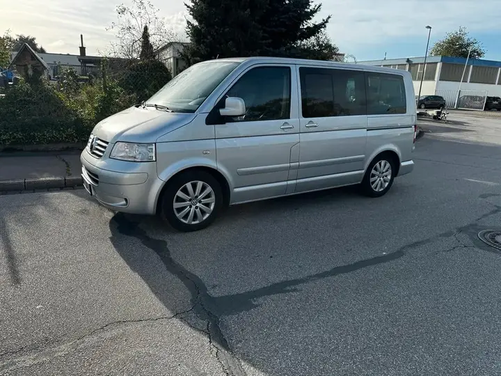 Volkswagen T5 Multivan