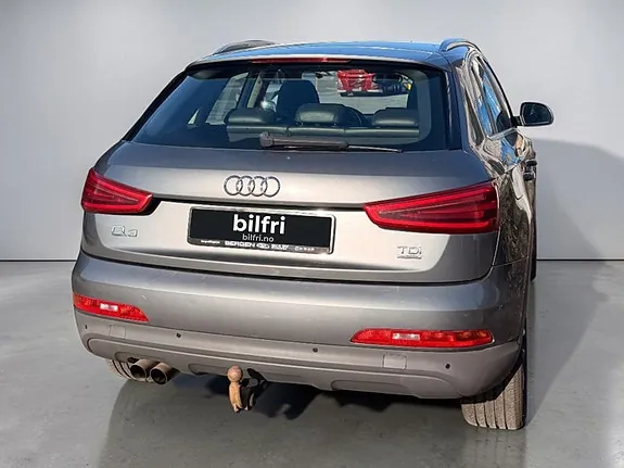 Audi Q3 2012 photo 5