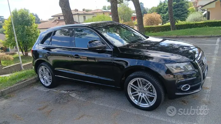 Audi Q5 2011 photo 2