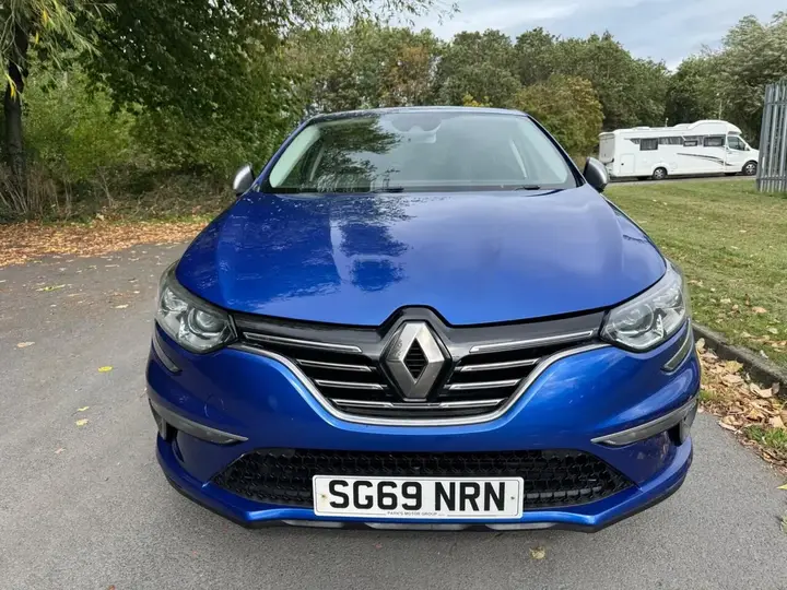 Renault Megane 2019 photo 3