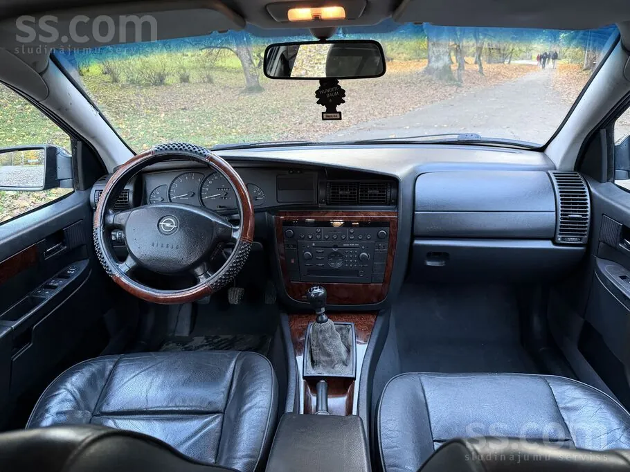 Opel Omega 2003 photo 5
