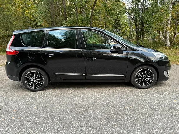 Renault Grand Scenic Iii 2012 photo 2