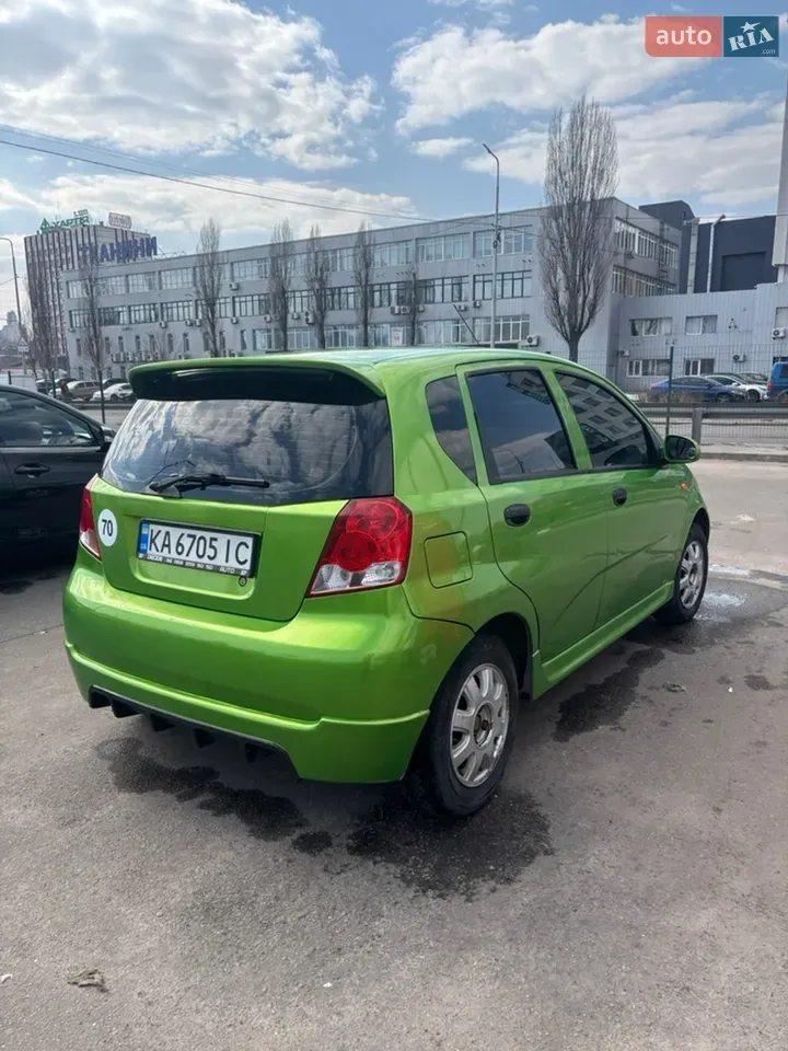Chevrolet Aveo 2005 photo 4