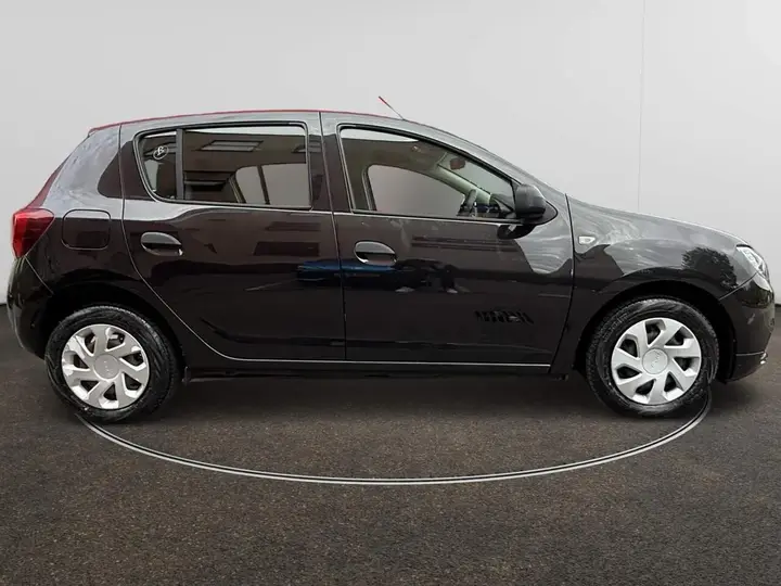 Dacia Sandero 2017 photo 3