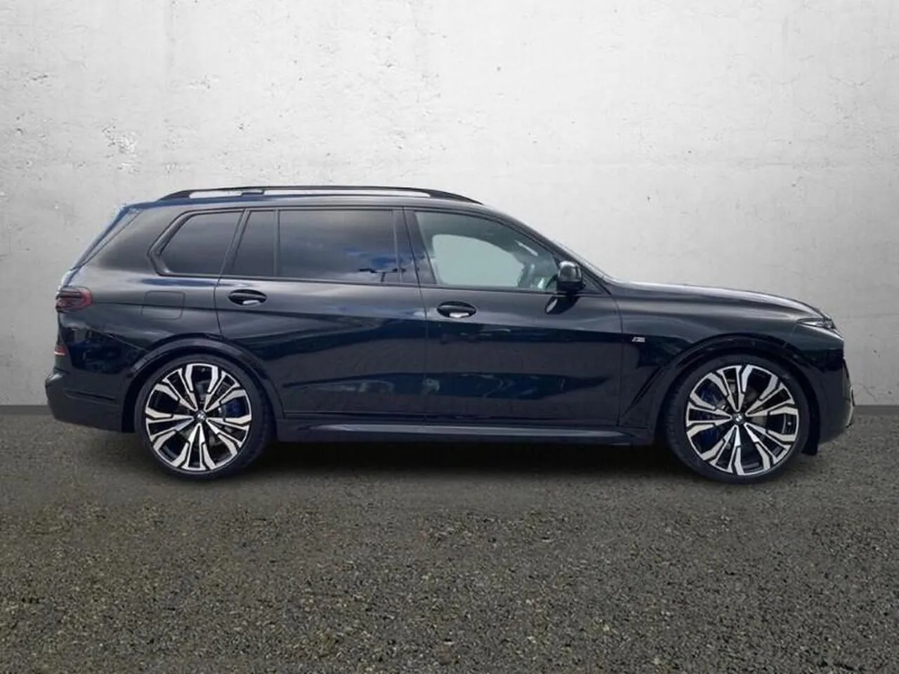 BMW X7 photo 3