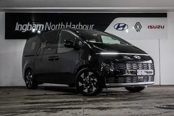 Hyundai Staria 2026 photo 2