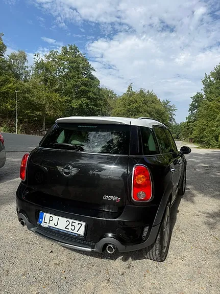 Mini Countryman Cooper S 2011 photo 3