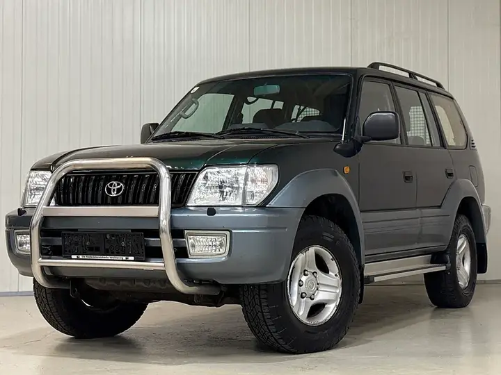 Toyota Land Cruiser 2002 photo 3