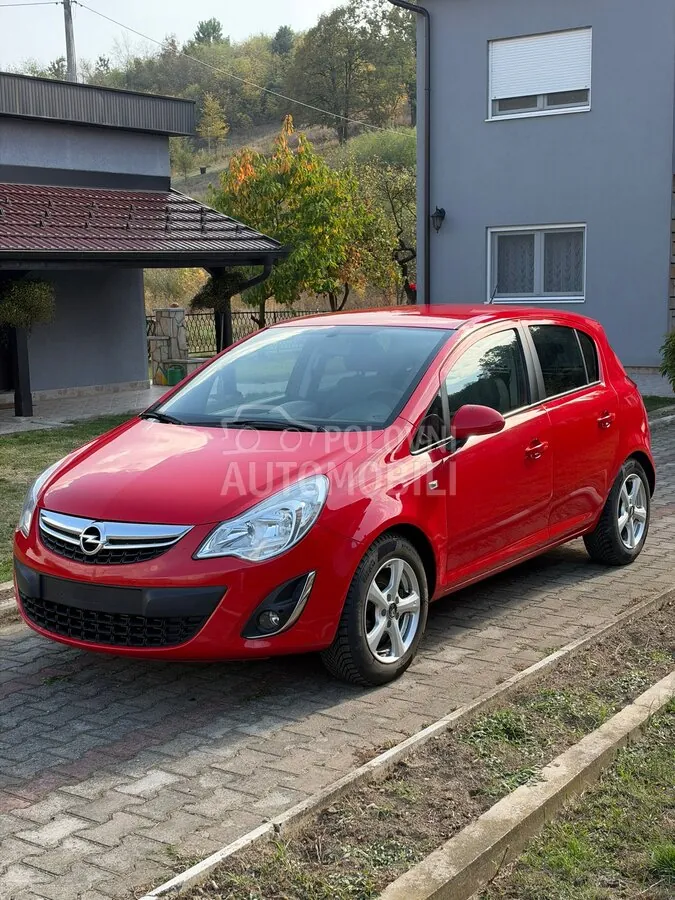 Opel Corsa D 2013 photo 3