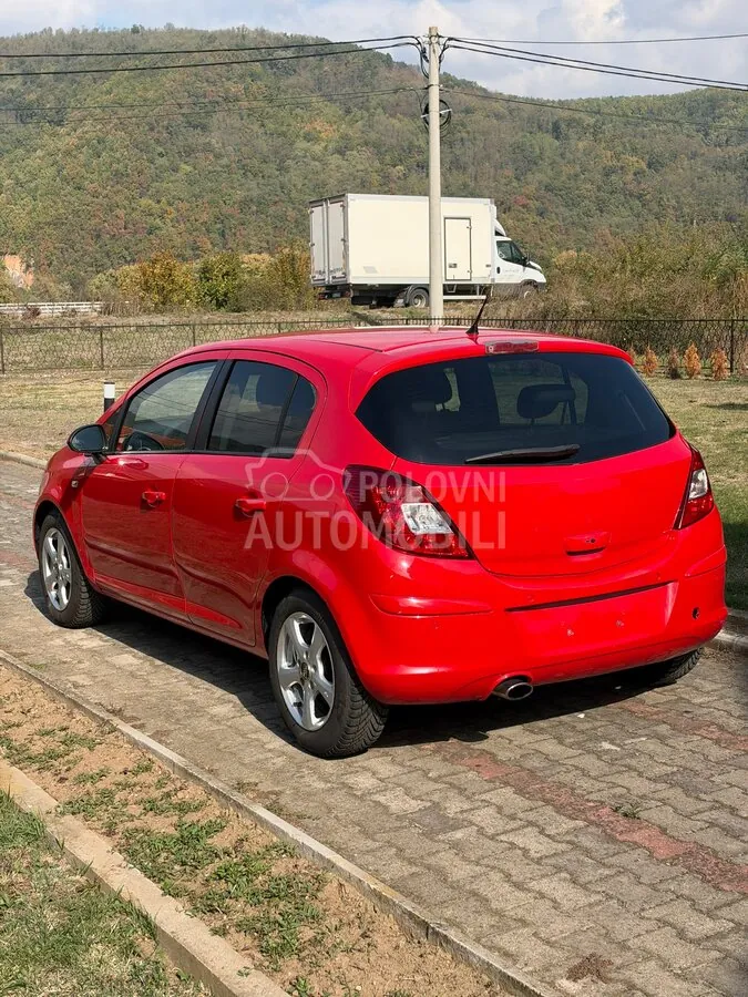 Opel Corsa D 2013 photo 5