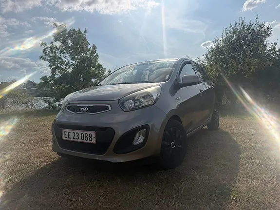Kia Picanto 2013 photo 3