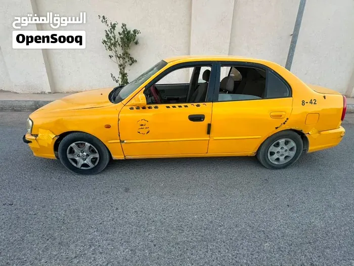 Hyundai Verna 2002 photo 2