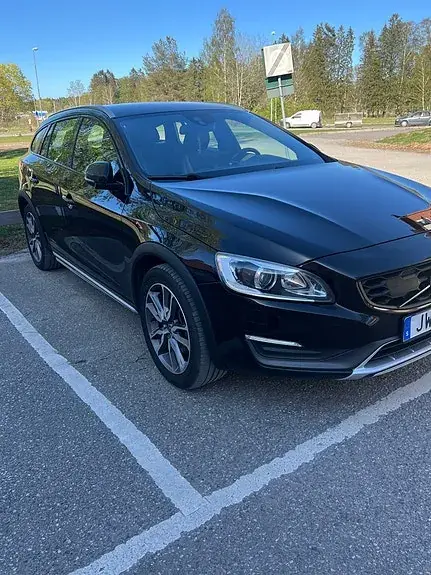 Volvo V60 Cross Country 2016 photo 5