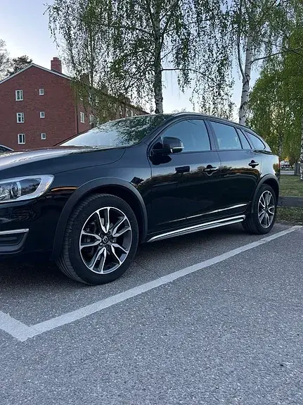 Volvo V60 Cross Country 2016 photo 3
