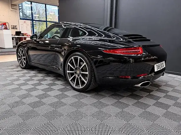 Porsche 911 Carrera 2013 photo 5