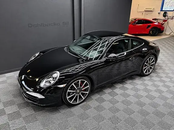 Porsche 911 Carrera 2013 photo 4